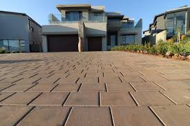 Best Decorative Concrete Driveways  in Mequon, WI